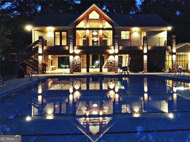 715 Lake Top Way, Roswell, GA 30076