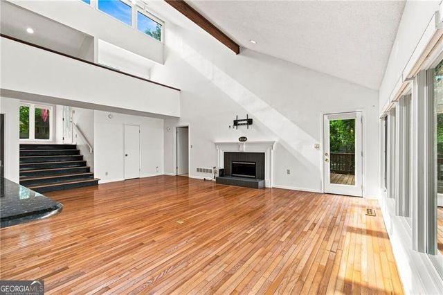 715 Lake Top Way, Roswell, GA 30076