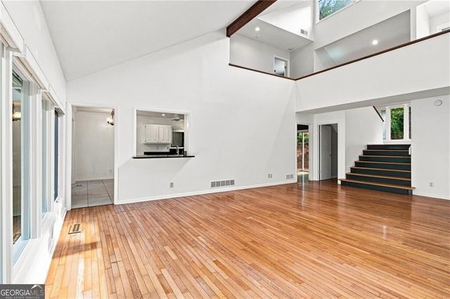 715 Lake Top Way, Roswell, GA 30076