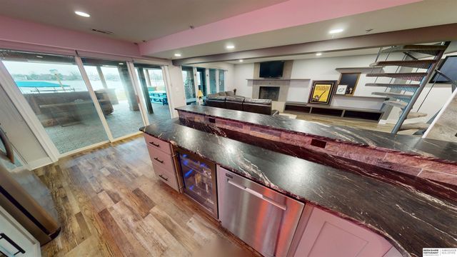 106 Abbey Landing, Valley, NE 68064