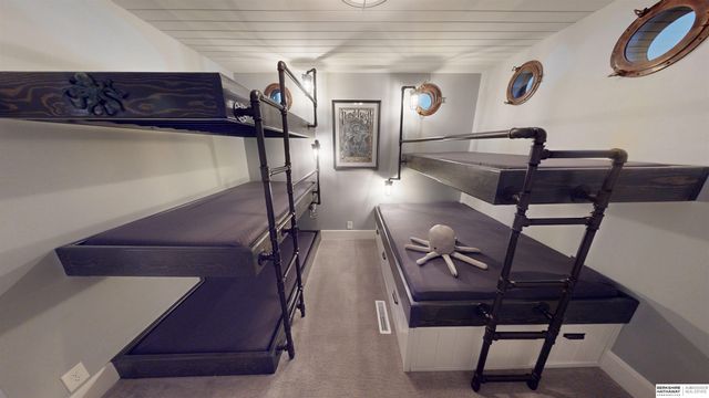 106 Abbey Landing, Valley, NE 68064