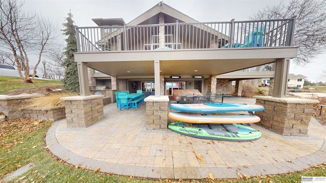 106 Abbey Landing, Valley, NE 68064