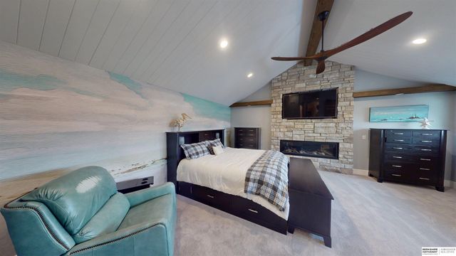 106 Abbey Landing, Valley, NE 68064