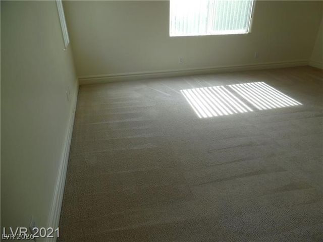 9737 Valmeyer Avenue, Las Vegas, NV 89148