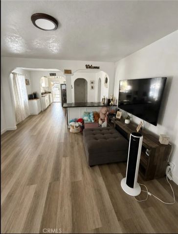 5952 Priory, Bell Gardens, CA 90201