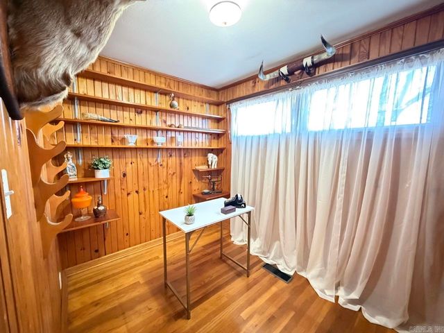 205 Central Ave Avenue, Bay, AR 72411