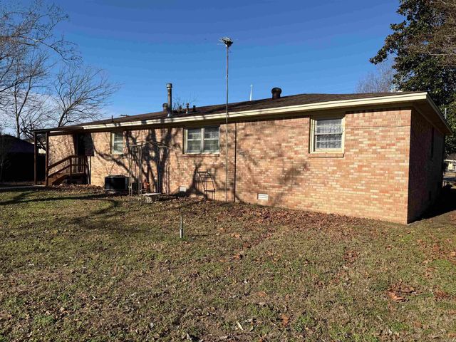 205 Central Ave Avenue, Bay, AR 72411