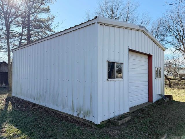 205 Central Ave Avenue, Bay, AR 72411