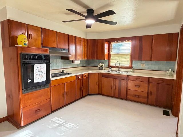 205 Central Ave Avenue, Bay, AR 72411