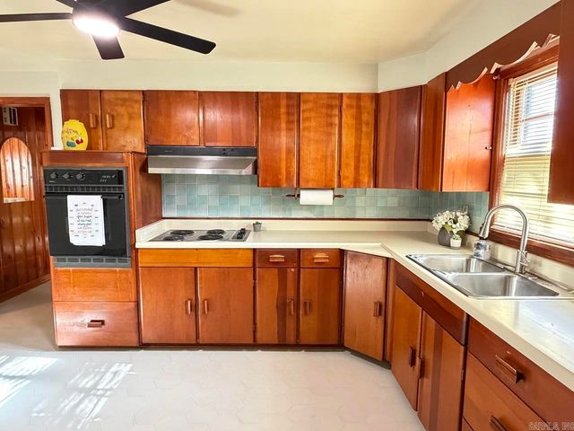 205 Central Ave Avenue, Bay, AR 72411