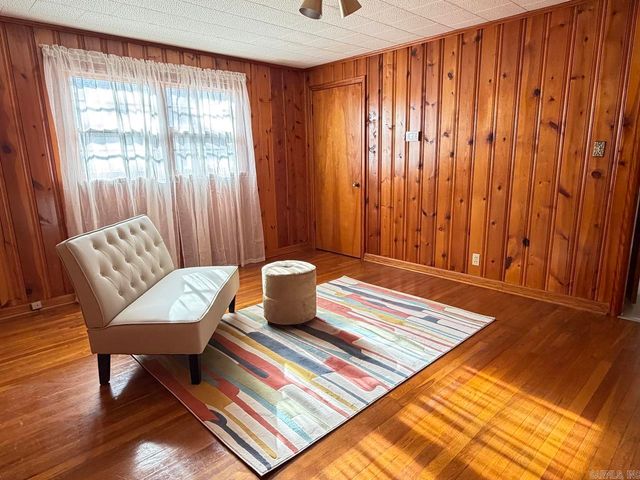 205 Central Ave Avenue, Bay, AR 72411