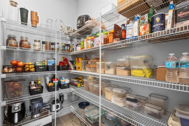 33555 MAINSTAY LANE, Wesley Chapel, FL 33543