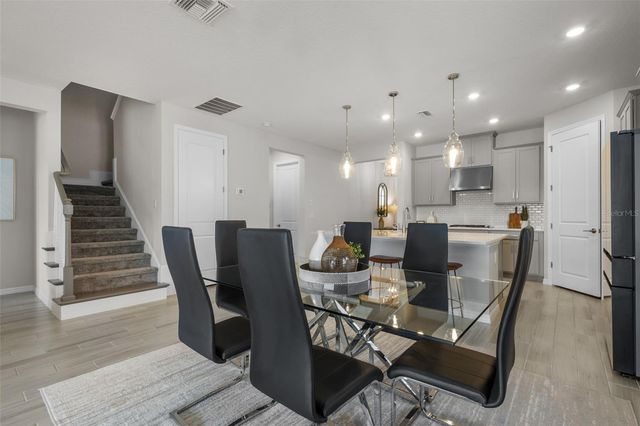 33555 MAINSTAY LANE, Wesley Chapel, FL 33543