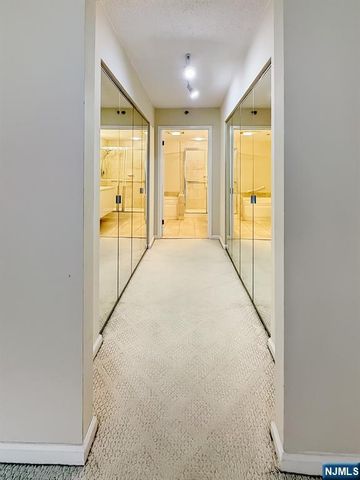 10 Smith Manor Boulevard 418, West Orange, NJ 07052
