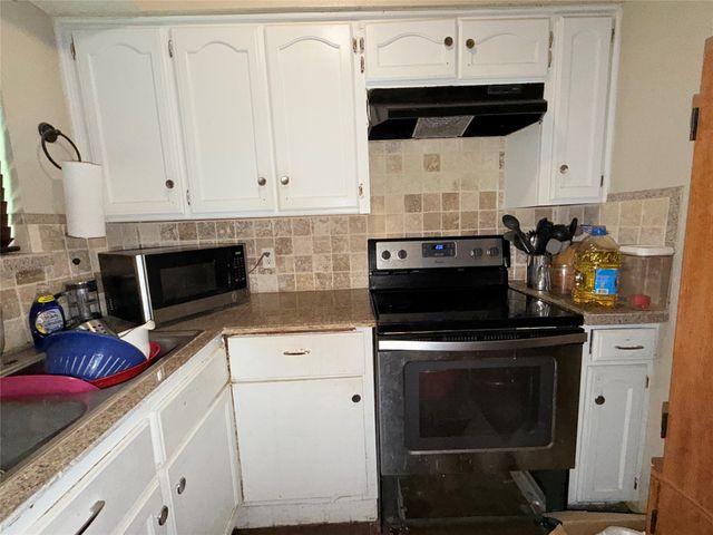 2325 Felder Lane, Fort Worth, TX 76112