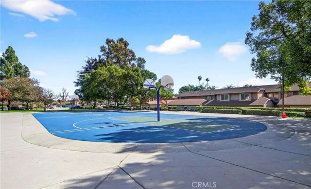 835 Granite Privado, Ontario, CA 91762