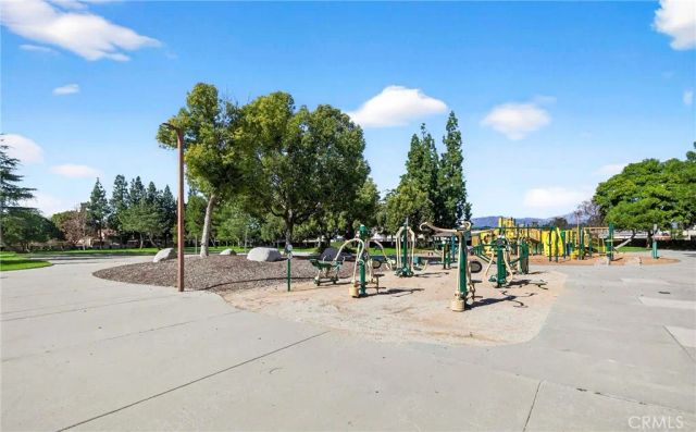 835 Granite Privado, Ontario, CA 91762