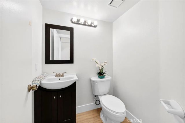 835 Granite Privado, Ontario, CA 91762