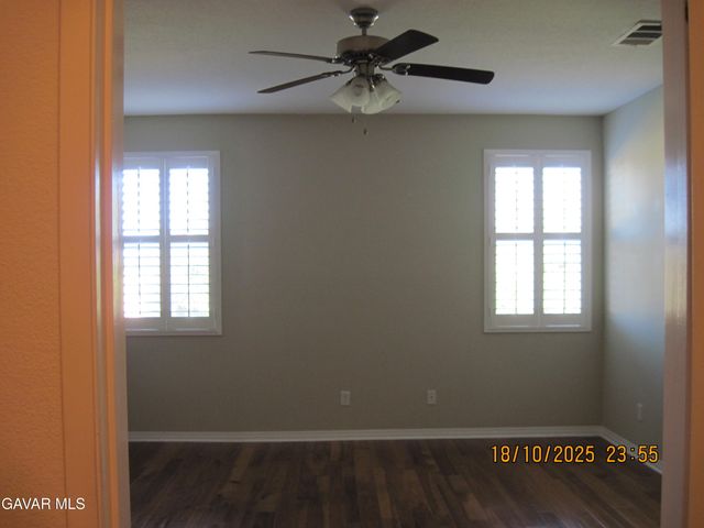 3507 Fairgreen Lane, Palmdale, CA 93551