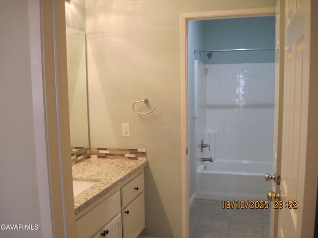 3507 Fairgreen Lane, Palmdale, CA 93551