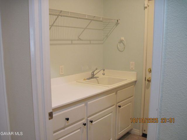 3507 Fairgreen Lane, Palmdale, CA 93551