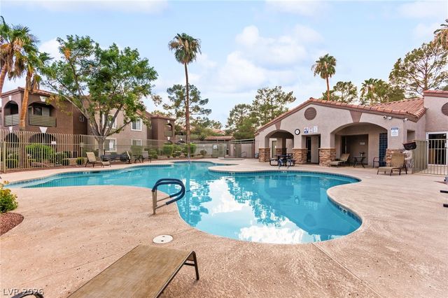 7720 Secret Shore Drive 202, Las Vegas, NV 89128