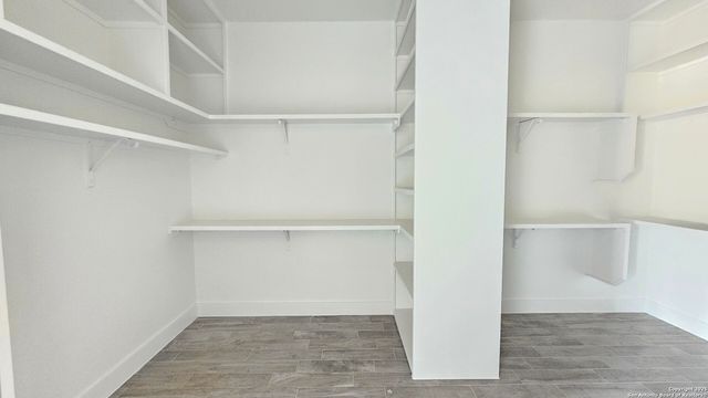 699 James Way, Castroville, TX 78009