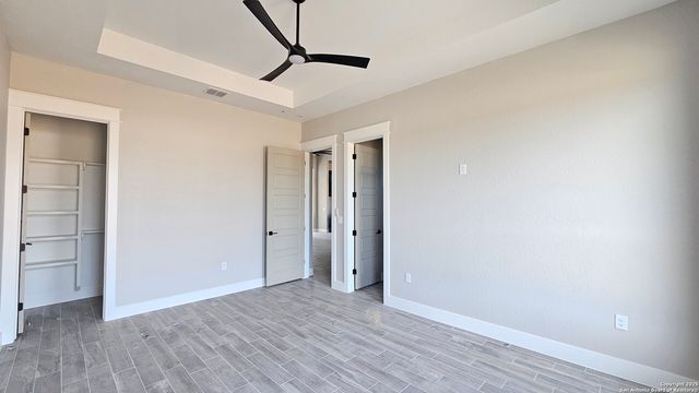 699 James Way, Castroville, TX 78009