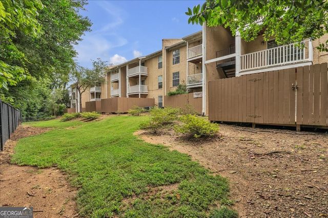 3160 Seven Pines Court 105, Atlanta, GA 30339