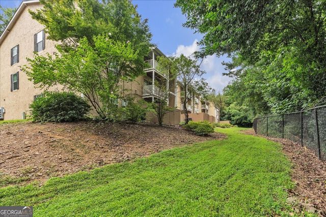 3160 Seven Pines Court 105, Atlanta, GA 30339