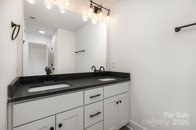 208 James Street, Kannapolis, NC 28083