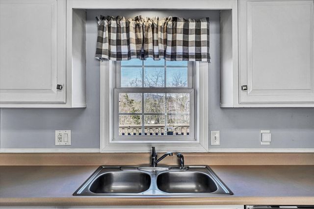 804 Aster ST, Roanoke, VA 24019