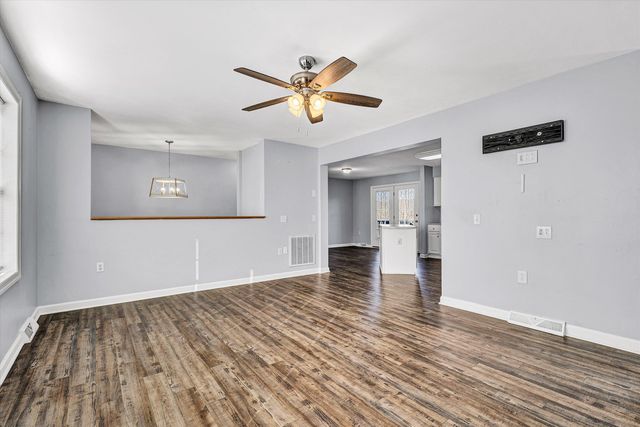 804 Aster ST, Roanoke, VA 24019