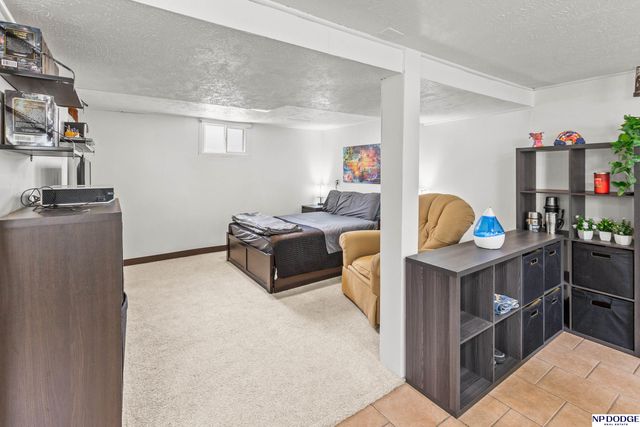 3857 Gold Street, Omaha, NE 68105