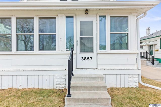 3857 Gold Street, Omaha, NE 68105