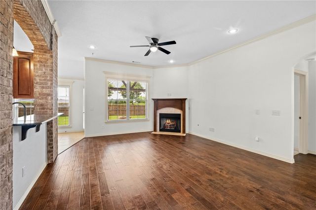 3909 SW Flatrock Avenue, Bentonville, AR 72713