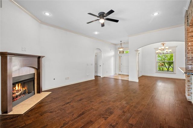 3909 SW Flatrock Avenue, Bentonville, AR 72713