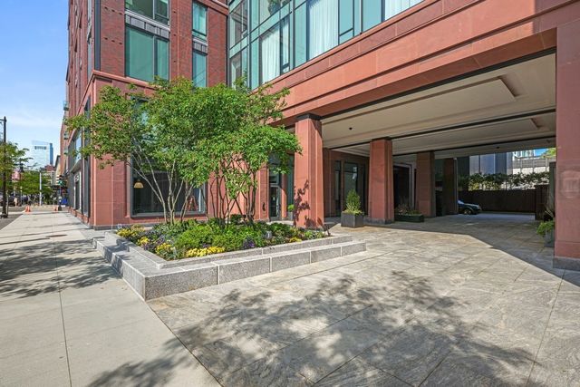 380 Harrison Ave PH1H, Boston, MA 02118
