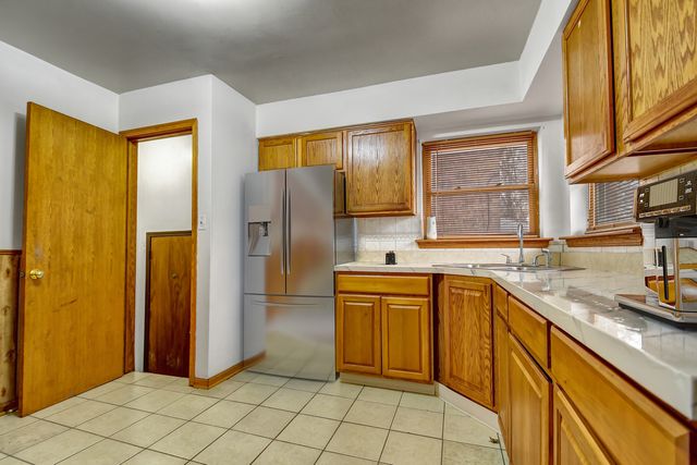 14220 S Eggleston Avenue, Riverdale, IL 60827