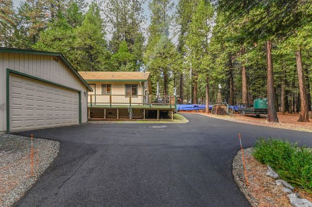 19243 Amador Ave, Pioneer, CA 95666