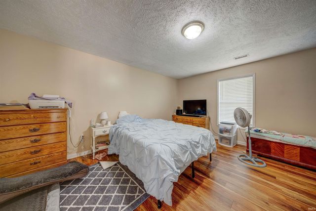 117 & 119 W White Pine Drive, Santa Claus, IN 47579