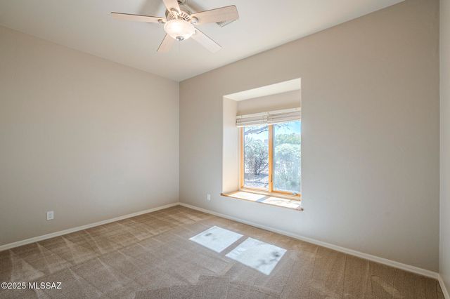 789 E Josephine Canyon Drive, Green Valley, AZ 85614