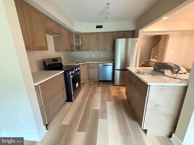 123 LAMPLIGHTER CT, Marlton, NJ 08053