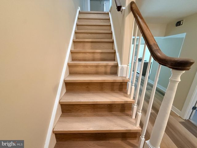 123 LAMPLIGHTER CT, Marlton, NJ 08053