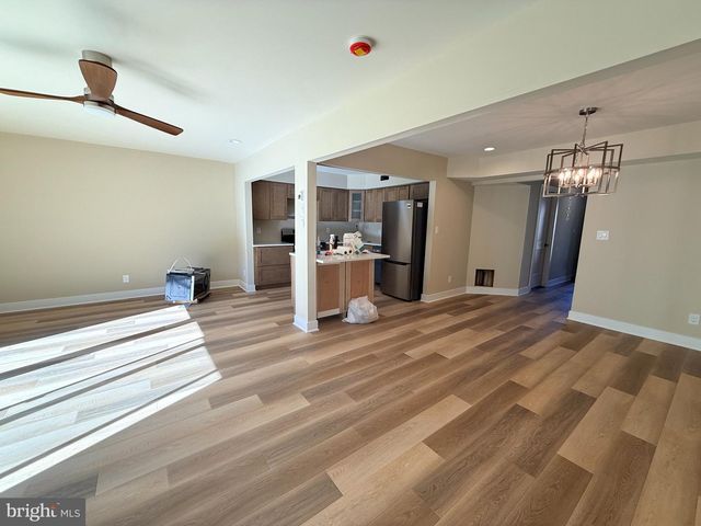 123 LAMPLIGHTER CT, Marlton, NJ 08053