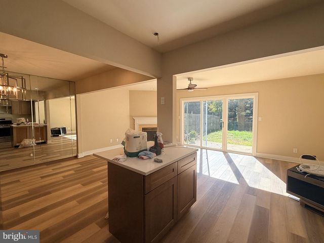 123 LAMPLIGHTER CT, Marlton, NJ 08053