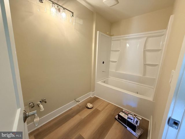 123 LAMPLIGHTER CT, Marlton, NJ 08053