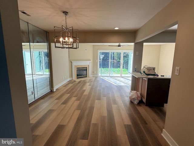 123 LAMPLIGHTER CT, Marlton, NJ 08053