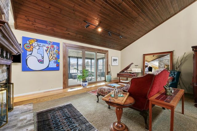 1850 Maynard Drive, Champaign, IL 61822