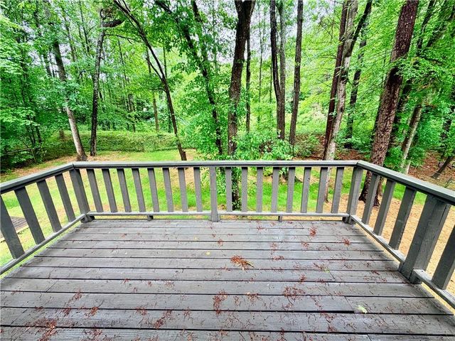 499 Hearth Place, Lawrenceville, GA 30043